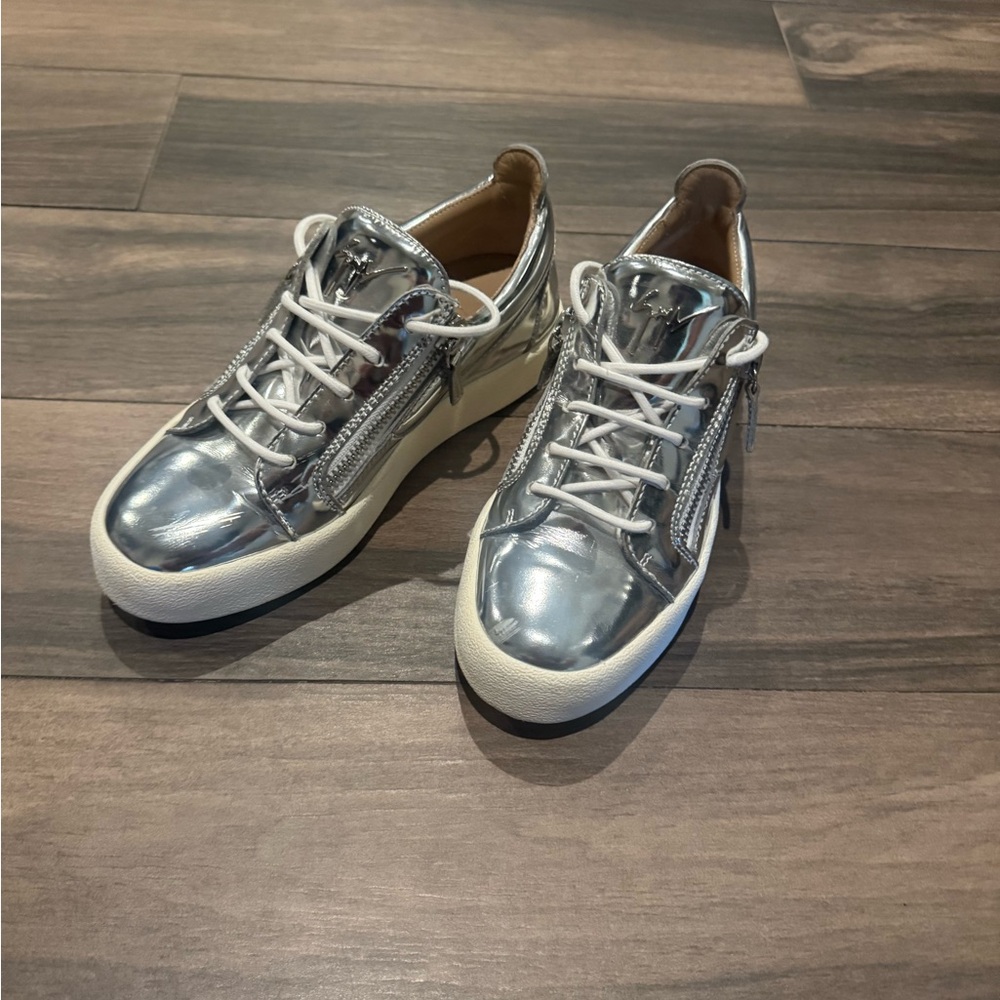 Guiseppe Zanotti sneaker